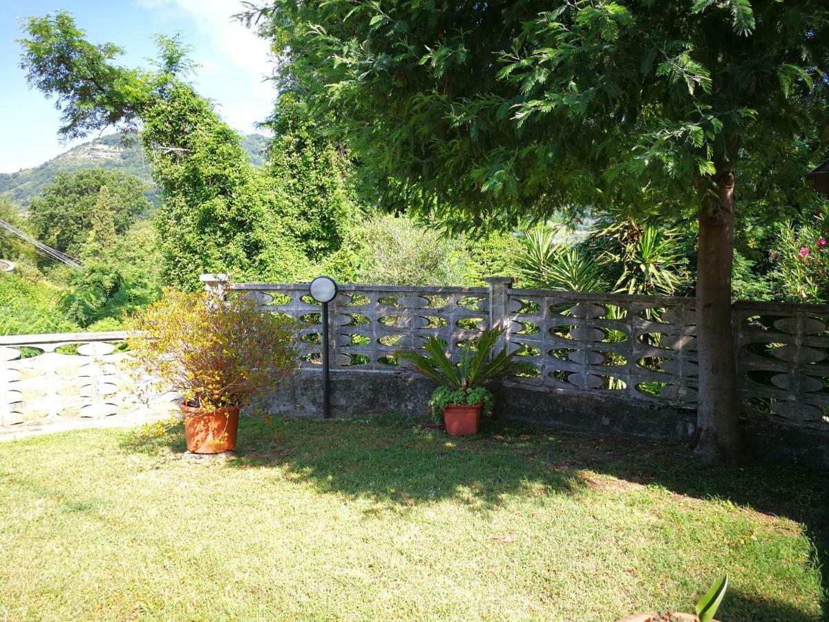 Da Adria Al Corvenale - Casa Vacanze Carrara - Villa Exterior photo