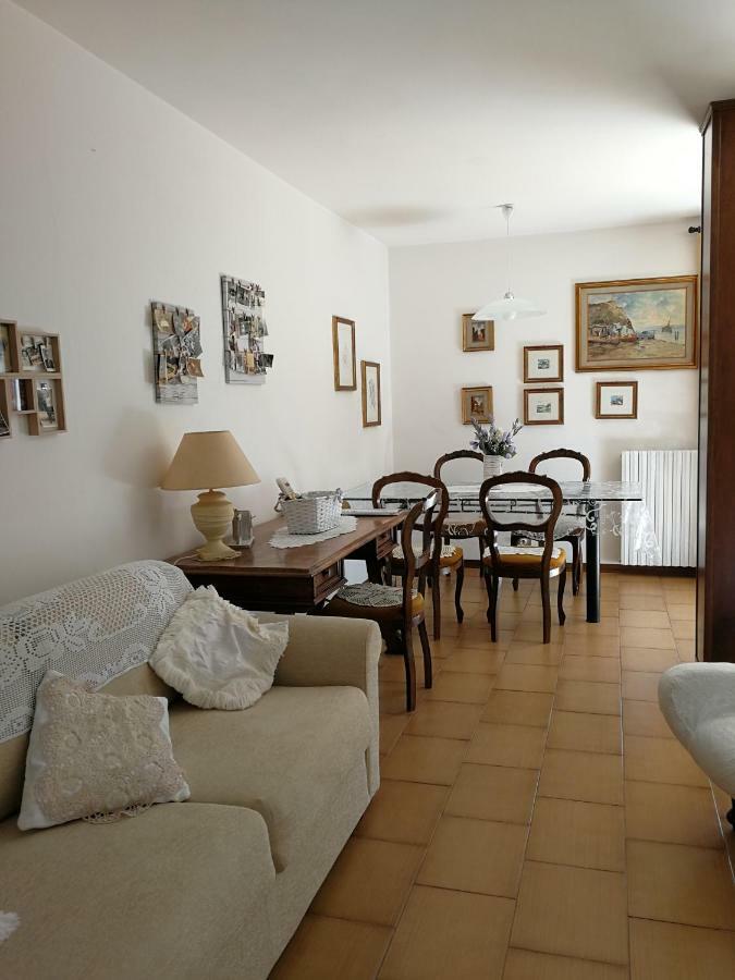 Da Adria Al Corvenale - Casa Vacanze Carrara - Villa Exterior photo