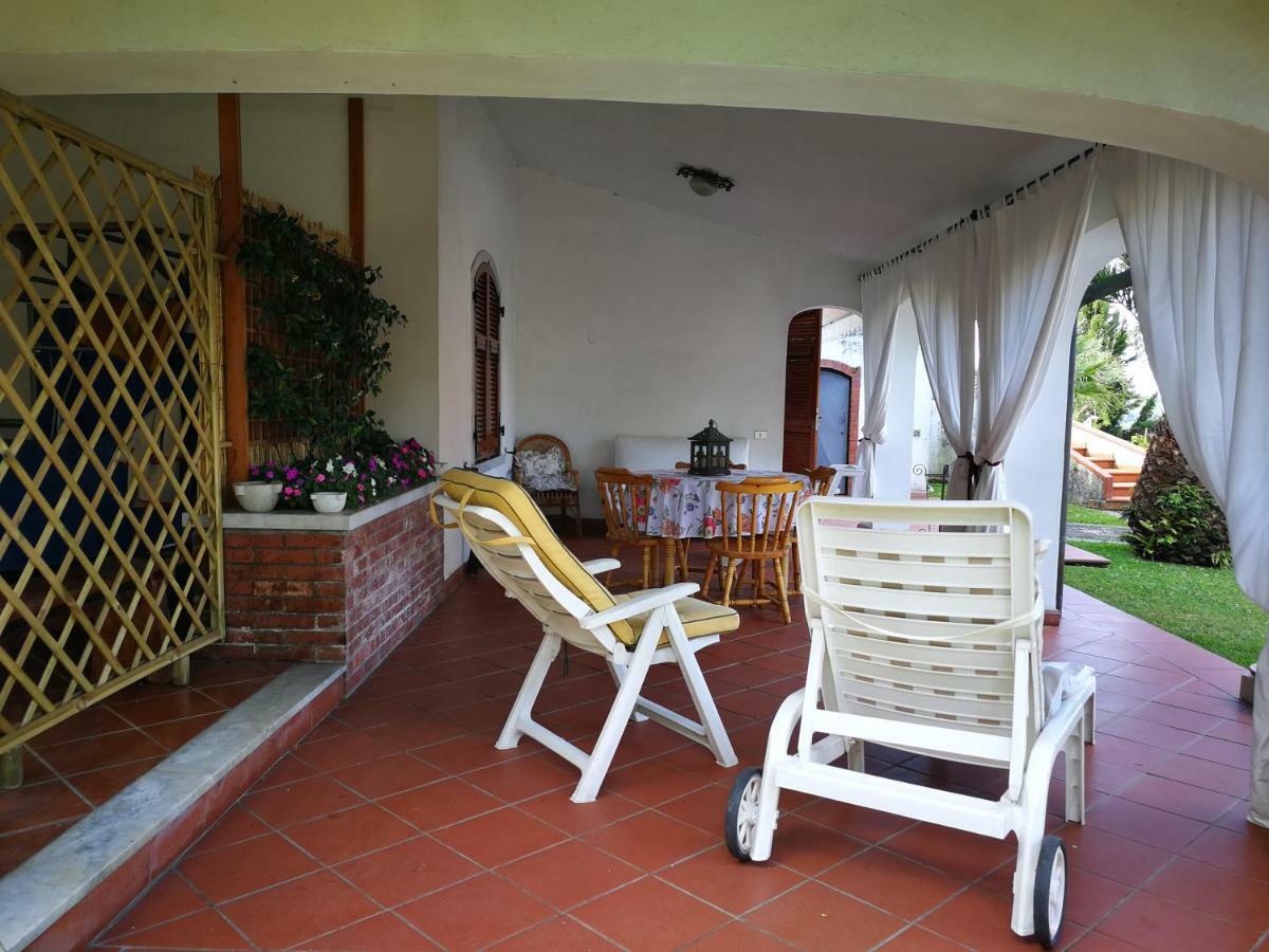 Da Adria Al Corvenale - Casa Vacanze Carrara - Villa Exterior photo
